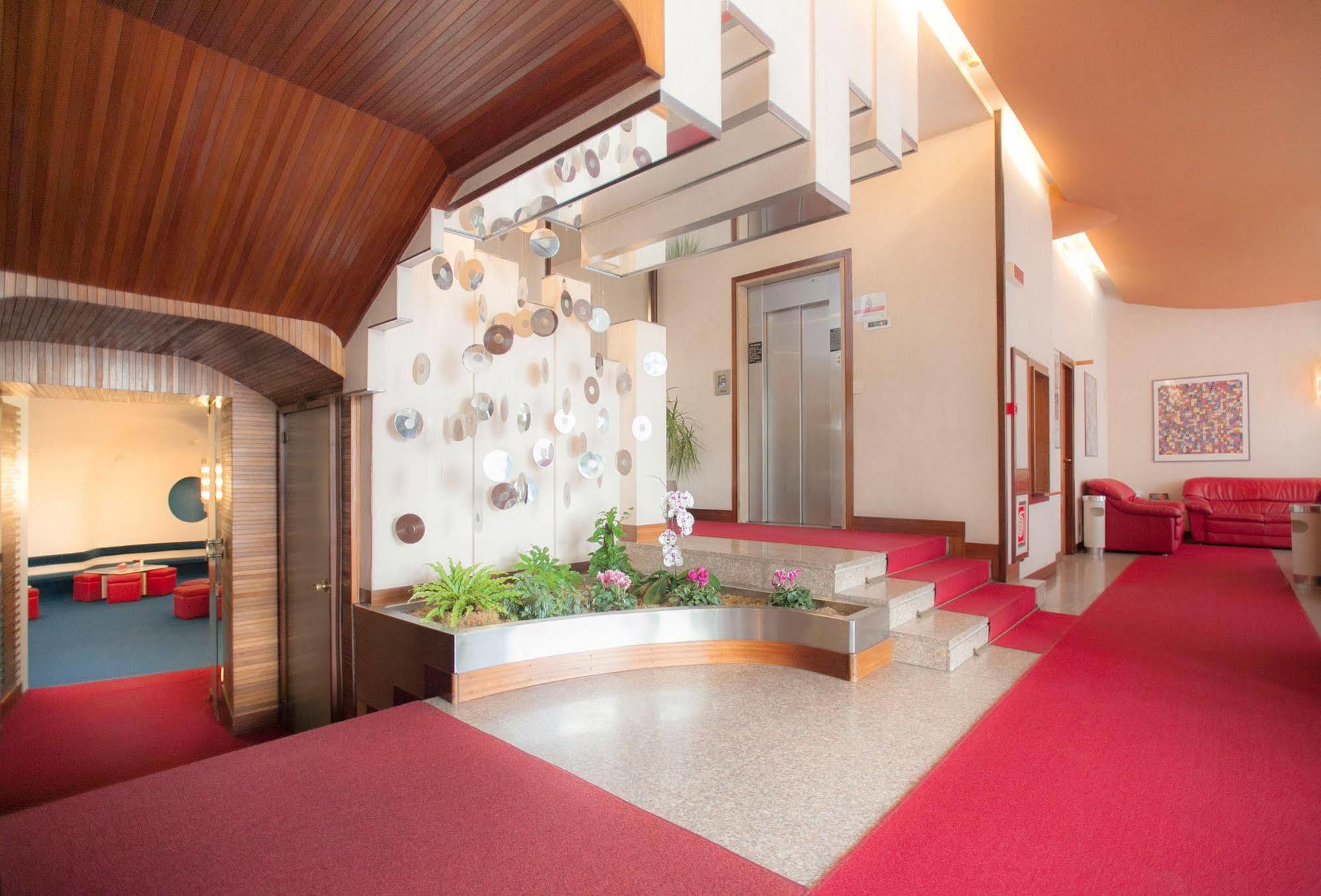 Albergo Residence Italia Vintage Hotel Порденоне Экстерьер фото